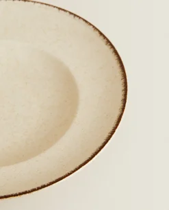 Porcelain Pasta Plate With Antique Finish Rim
