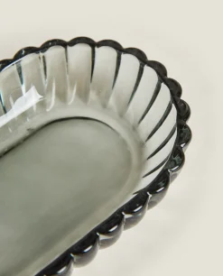 Raised Design Glass Soap Dish