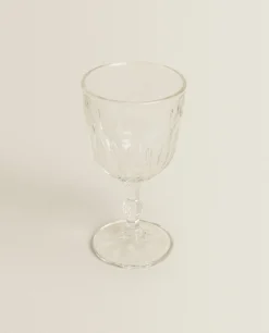 Raised Design Wine Glass