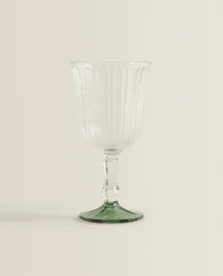 Raised Design Wine Glass