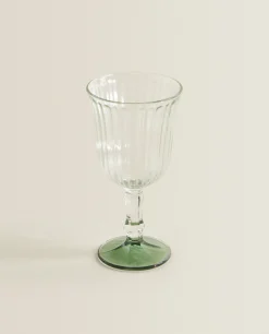Raised Design Wine Glass