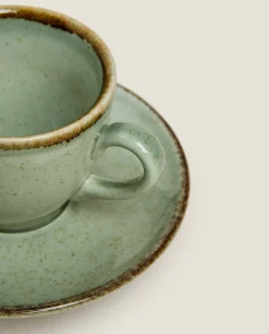 Rimmed Coffee Cup