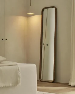Round Full-Length Mirror With Frame