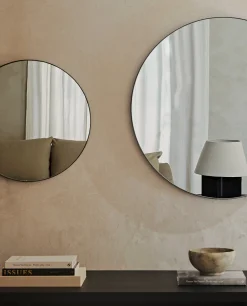 Round Mirror