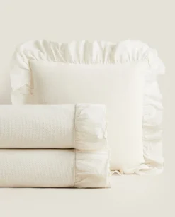 Ruffle Trim Bedspread