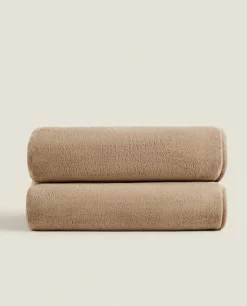 Short Faux Fur Blanket