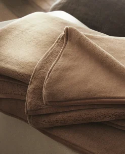 Short Faux Fur Blanket