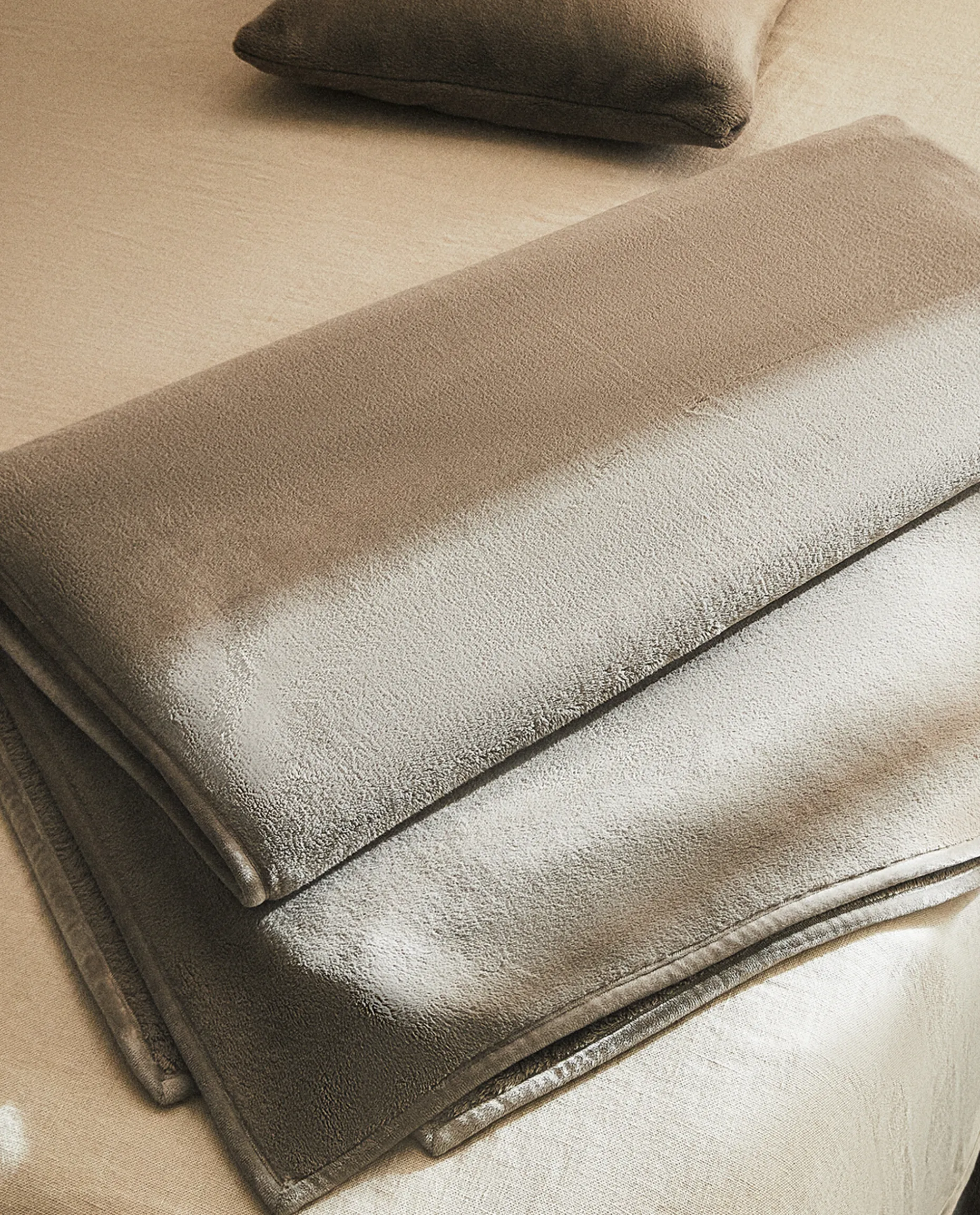 Short Faux Fur Blanket