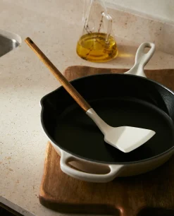 Silicone And Wooden Spatula