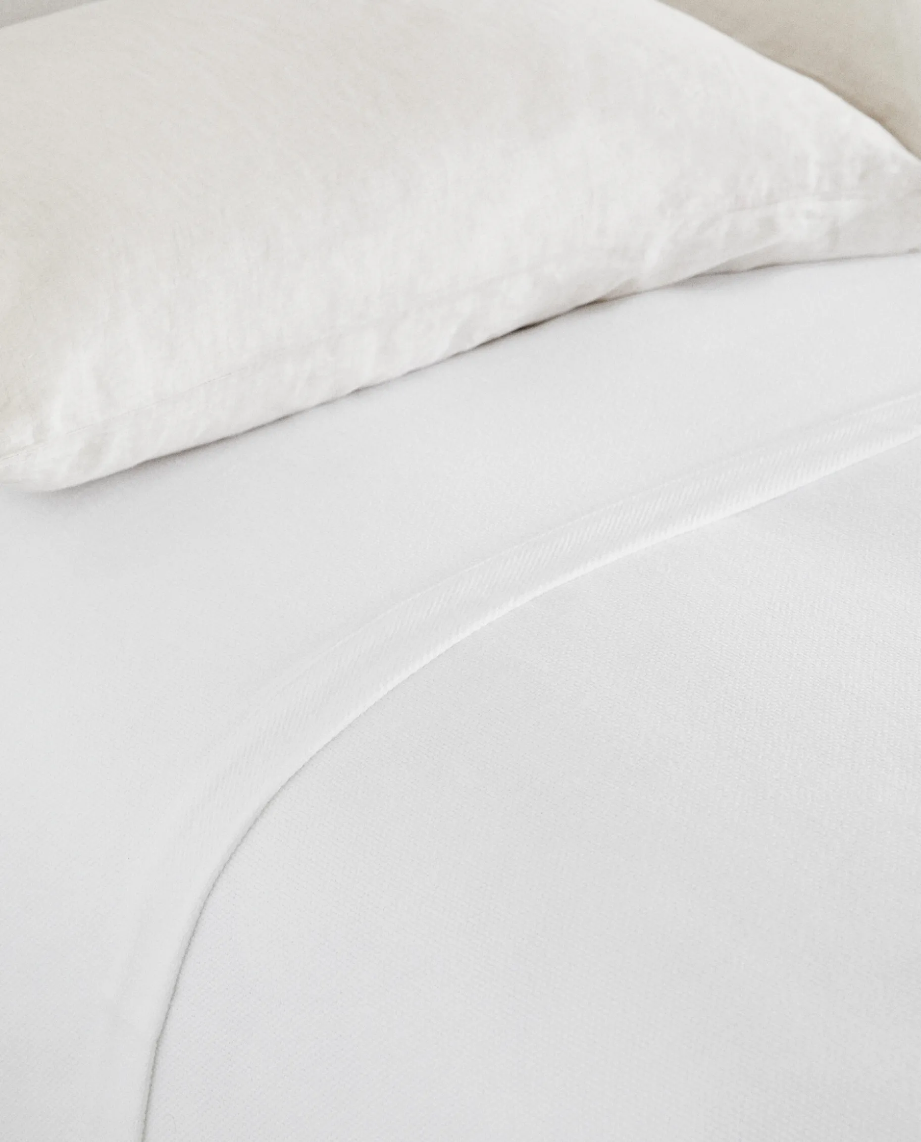 Solid Color Cotton Bedspread