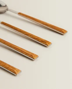 4-Spoon Box With Wood Pattern Handles