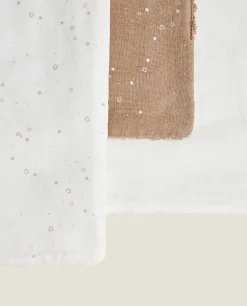 Star Print Towels (Pack Of 3)