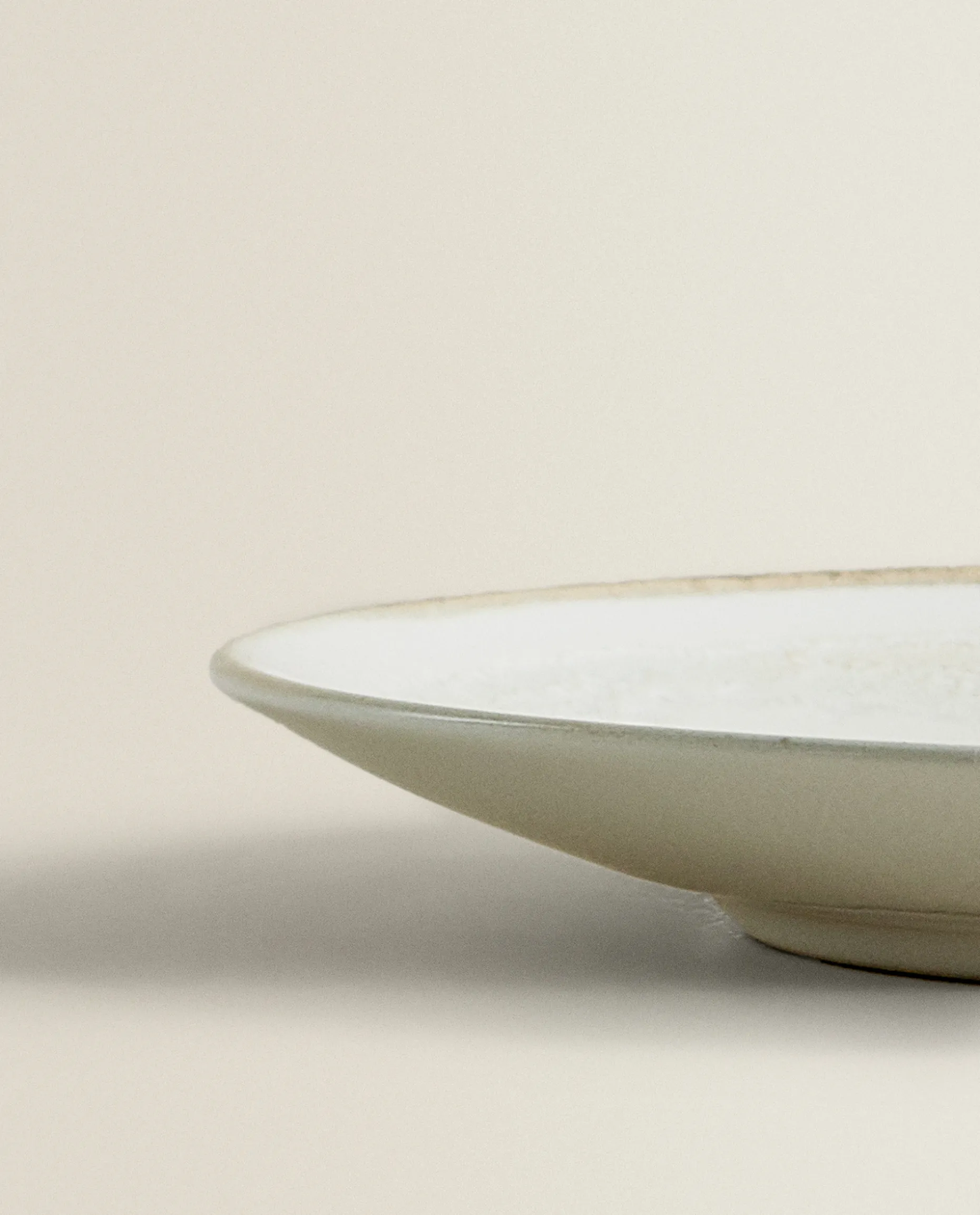 Stoneware Dinner Plate