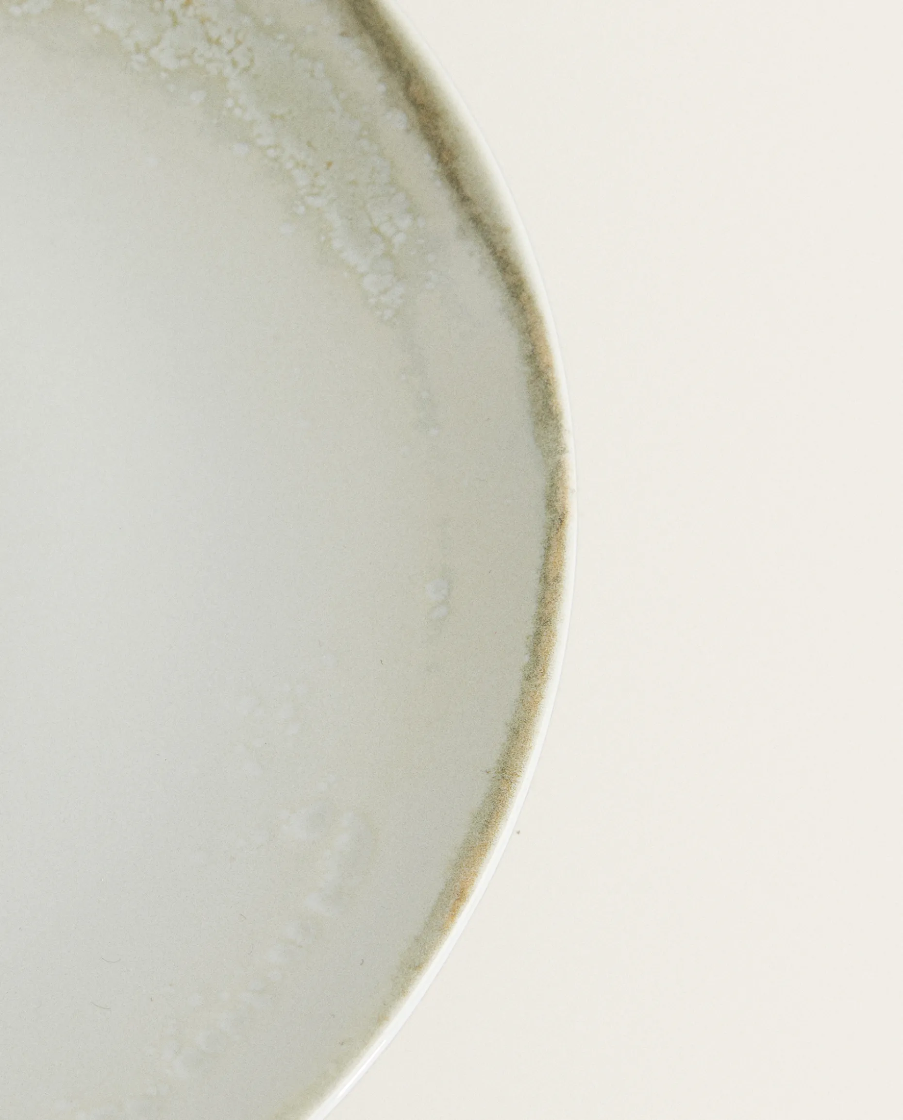 Stoneware Dinner Plate