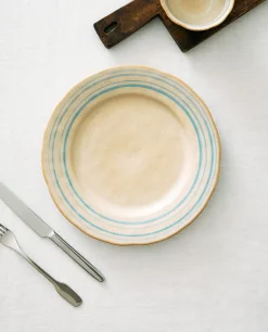 Stoneware Dinner Plate With Lines