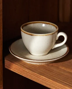 Teacup With Rim Detail