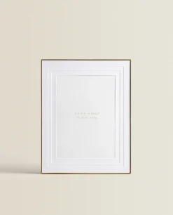 Thin Metal Frame