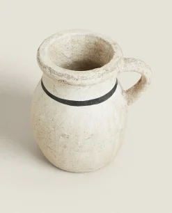 Vase With Handle