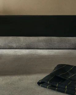 Washed Linen Bedspread (400 Gsm)
