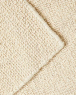 Wavy Woolen Rug