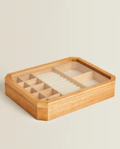 Wooden Jewelery Box