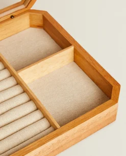 Wooden Jewelery Box