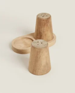 Wooden Salt And Pepper Shaker Set